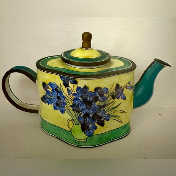 Kelvin Chen Enamel Metal Miniature Teapot Figure Vincent Van Gogh Purple Irises - Picture 8 of 9